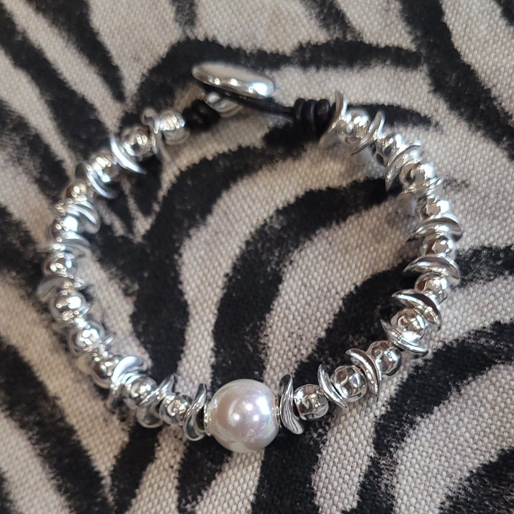 SINGLE PEARL BRACELET